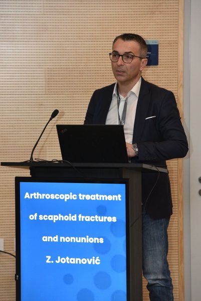 Wrist-a-la-Carte-2024.-527